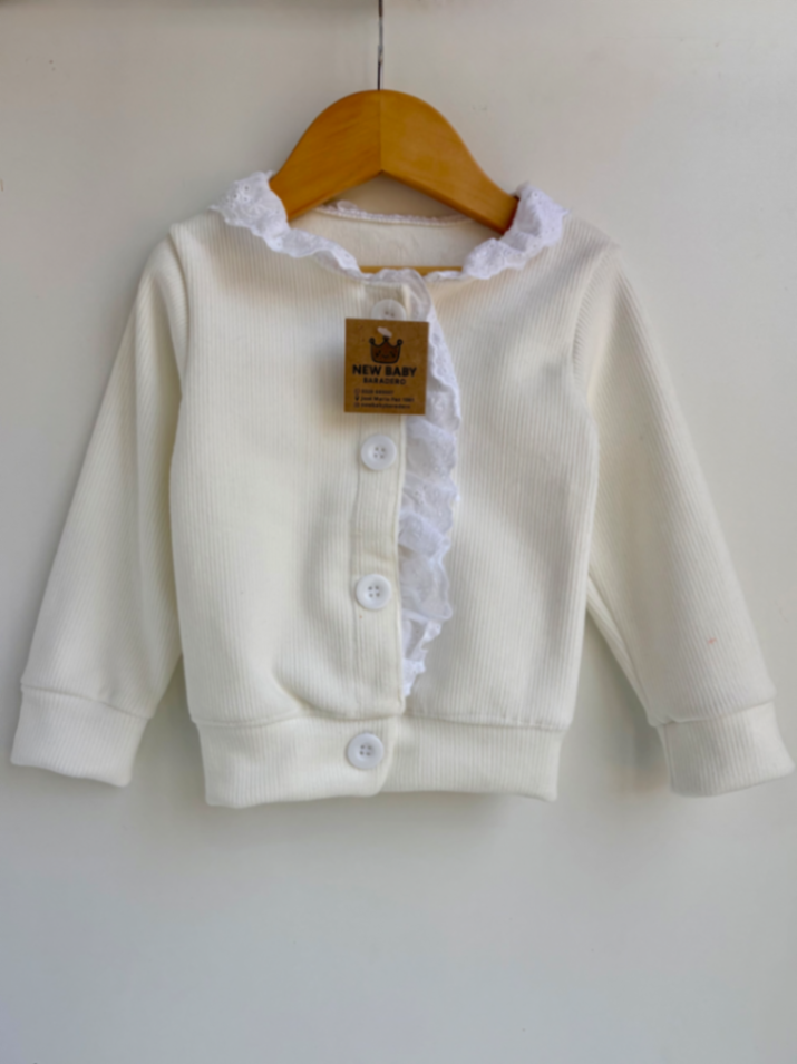 Camperita blanca de corderoy con broderie