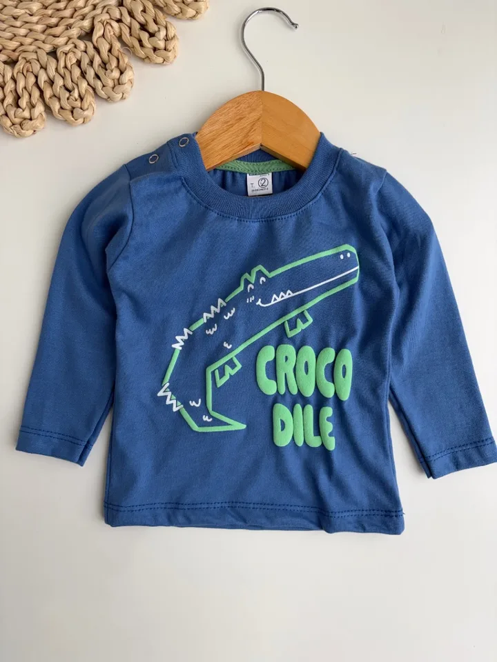 Camiseta azul estampa Cocodrilo