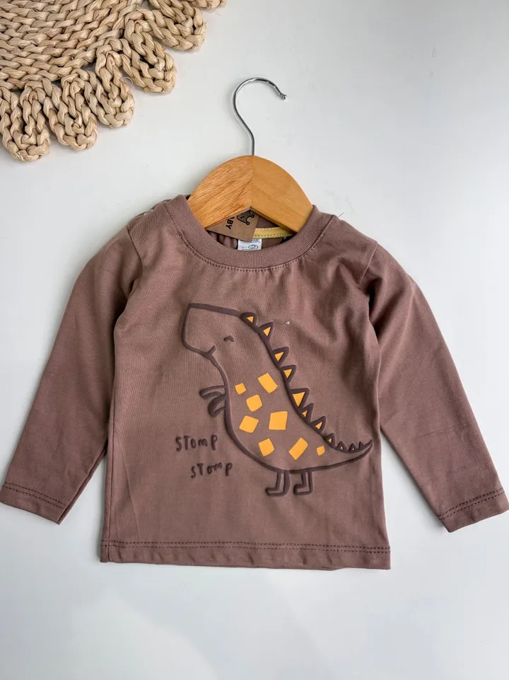 Camiseta chocolate estampa Dino
