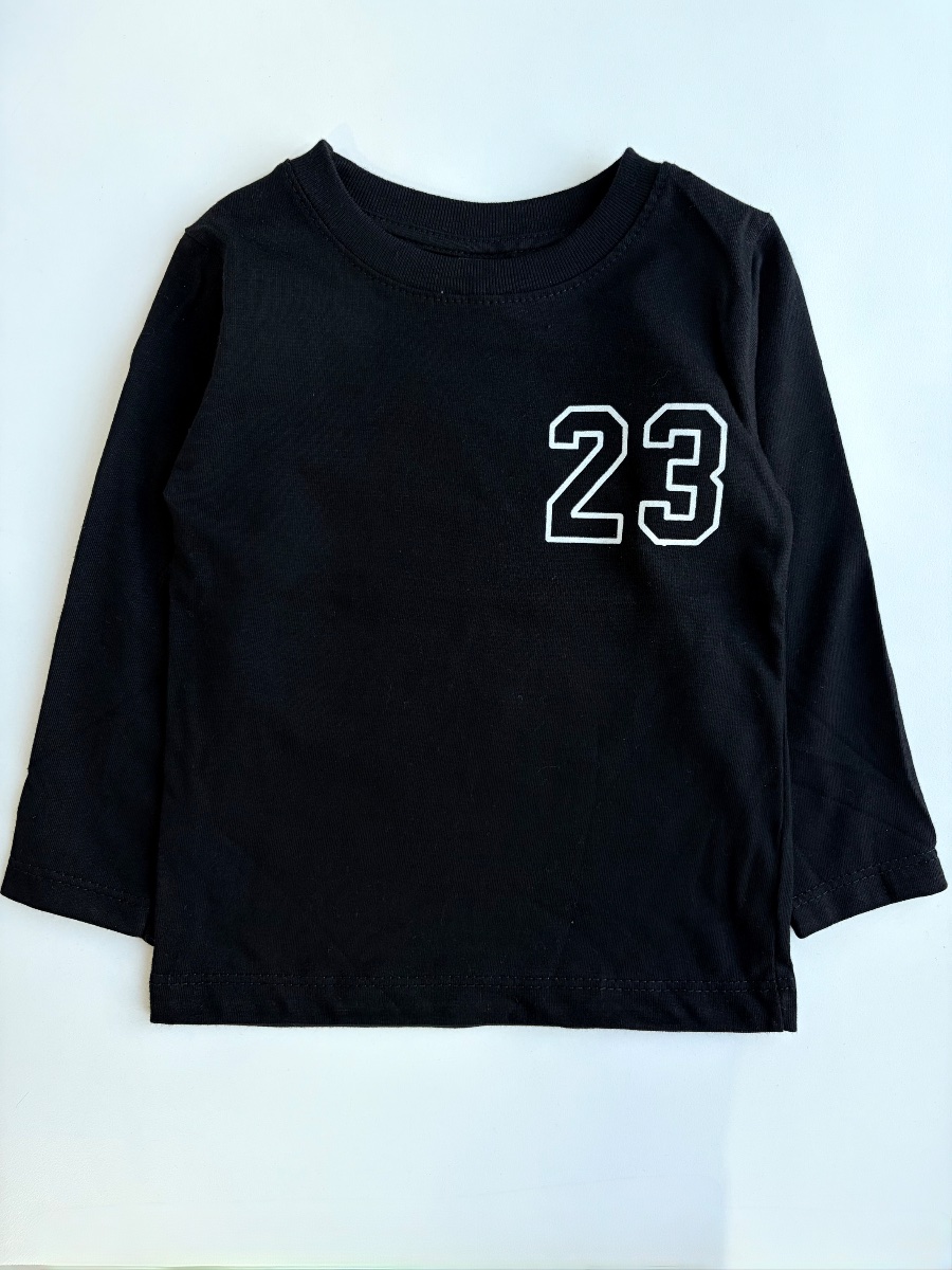 Camiseta N° 23 Negro