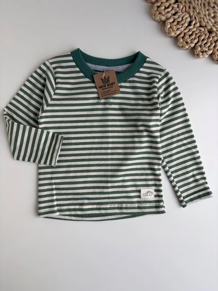 Camiseta rallada verde