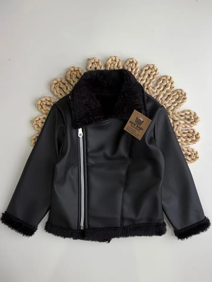 Campera eco cuero negro