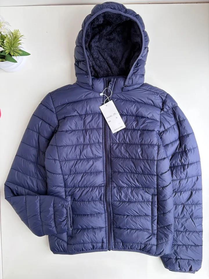 Campera inflable azul marino