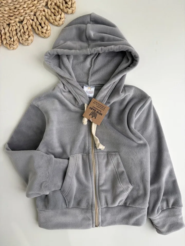 Campera plush gris claro