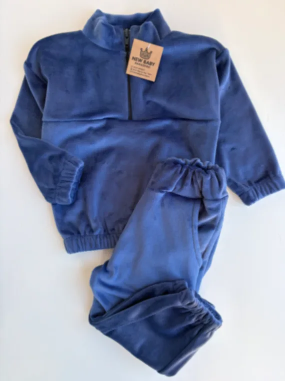 Conjunto azul plush/ buzo y babucha