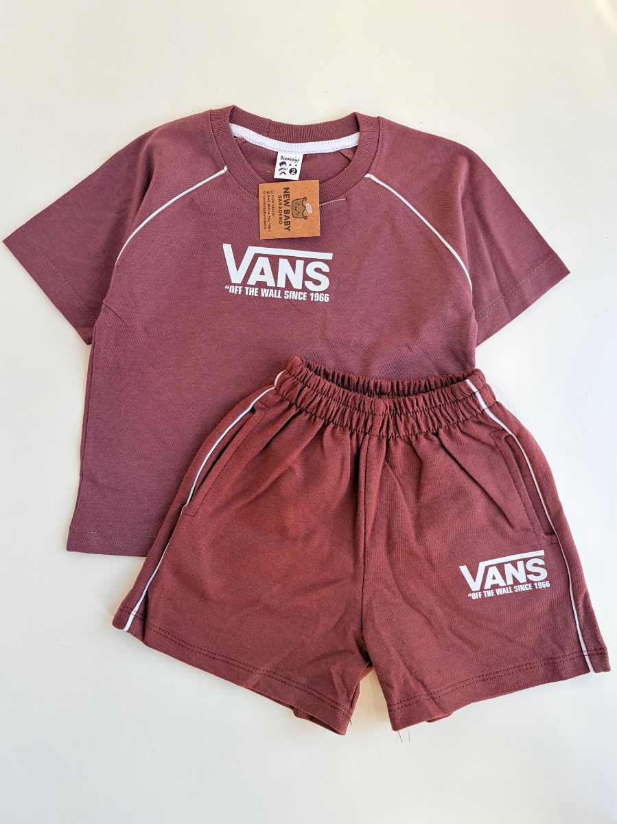 Conjunto chocolate Vans