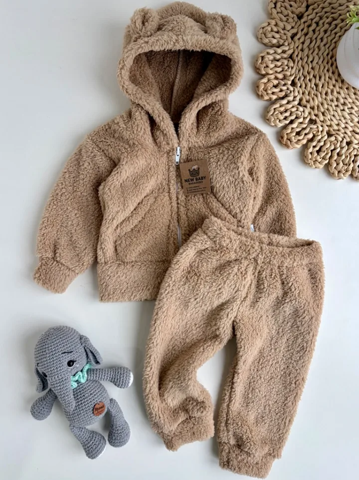 Conjunto corderito beige