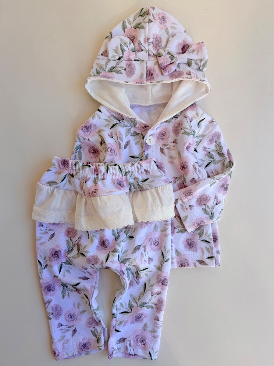 Conjunto floreado verde rustico