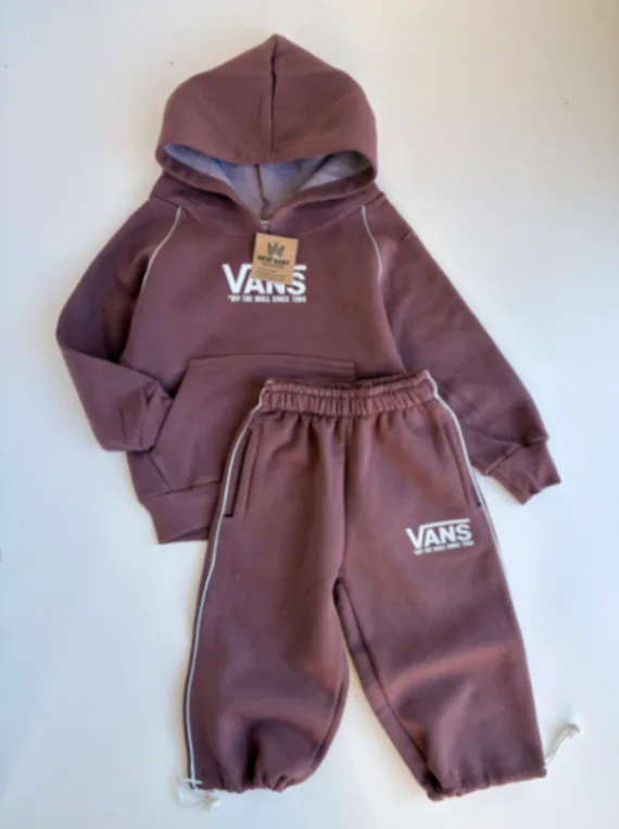 Conjunto Vans chocolate