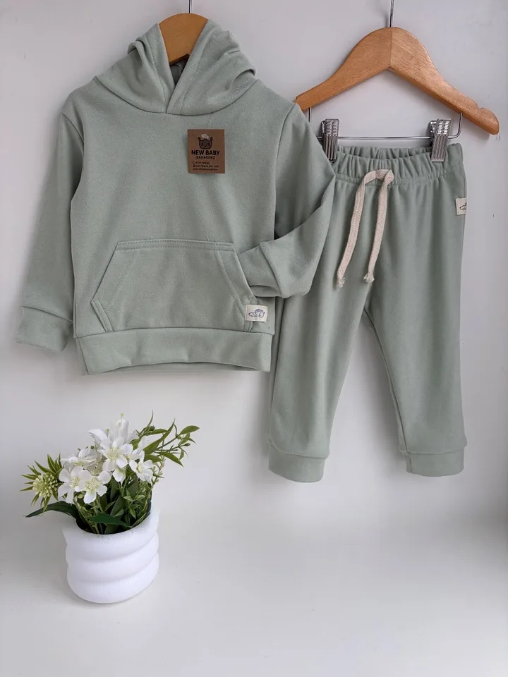 Conjunto  verde aqua de darlon