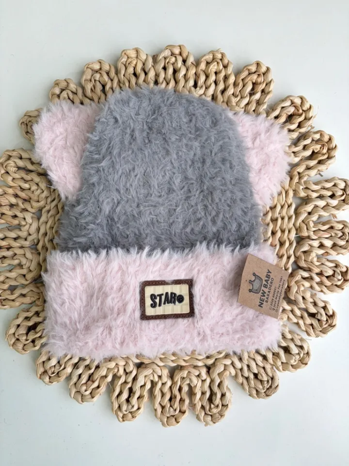 Gorrito peludito niña rosa