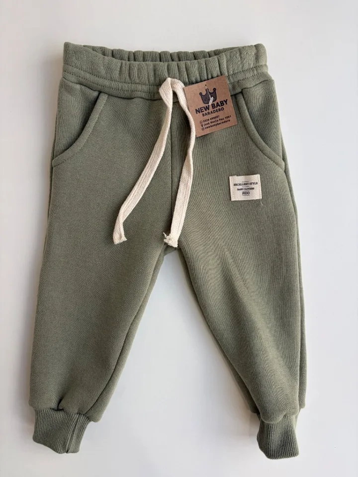 Pantalón verde musgo de algodón