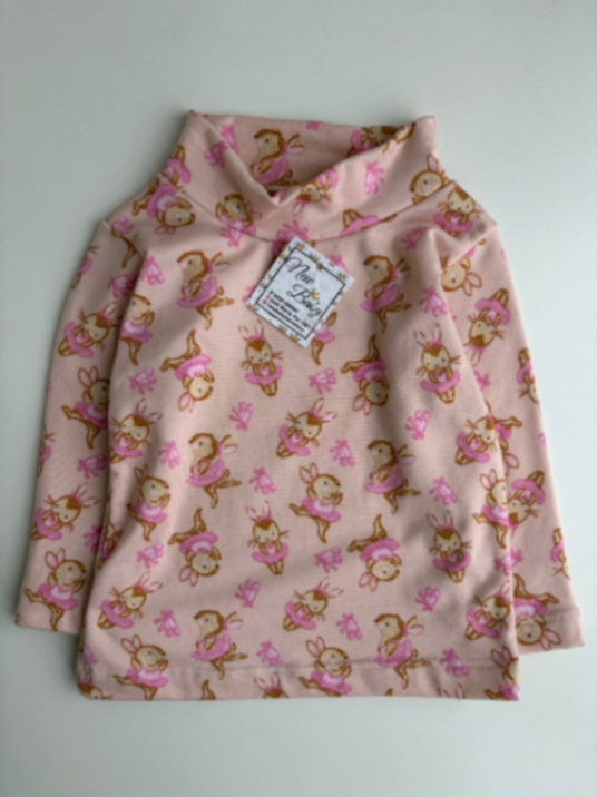 Polera estampada conejitos