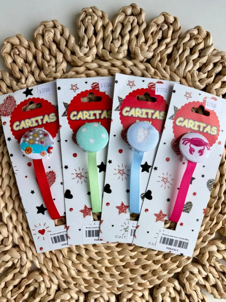 Portachupete boton Caritas Baby