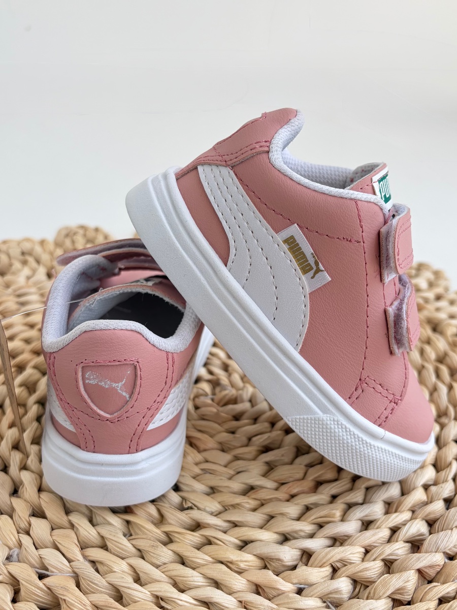 Puma rosa con abrojo 