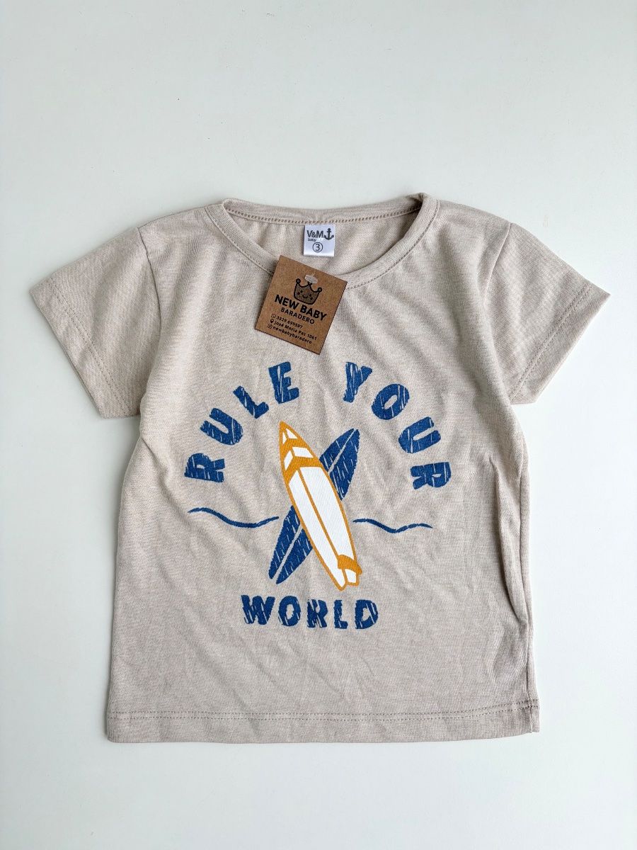 Remera bebe rule your/beige