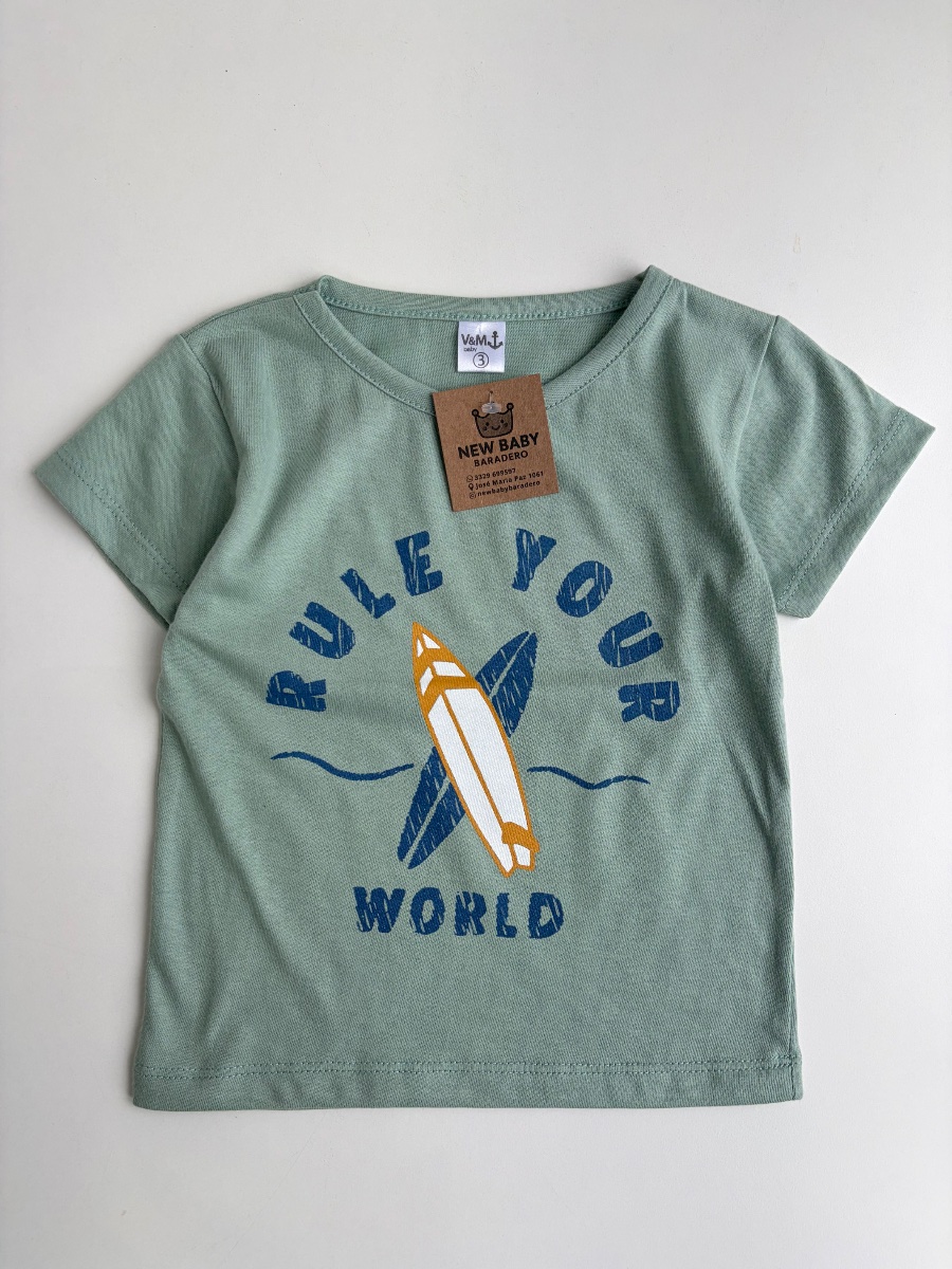 Remera bebe rule your/verde