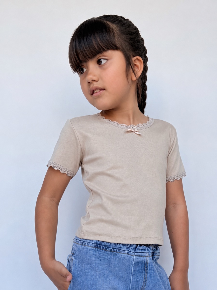 Remera beige de morley con puntilla