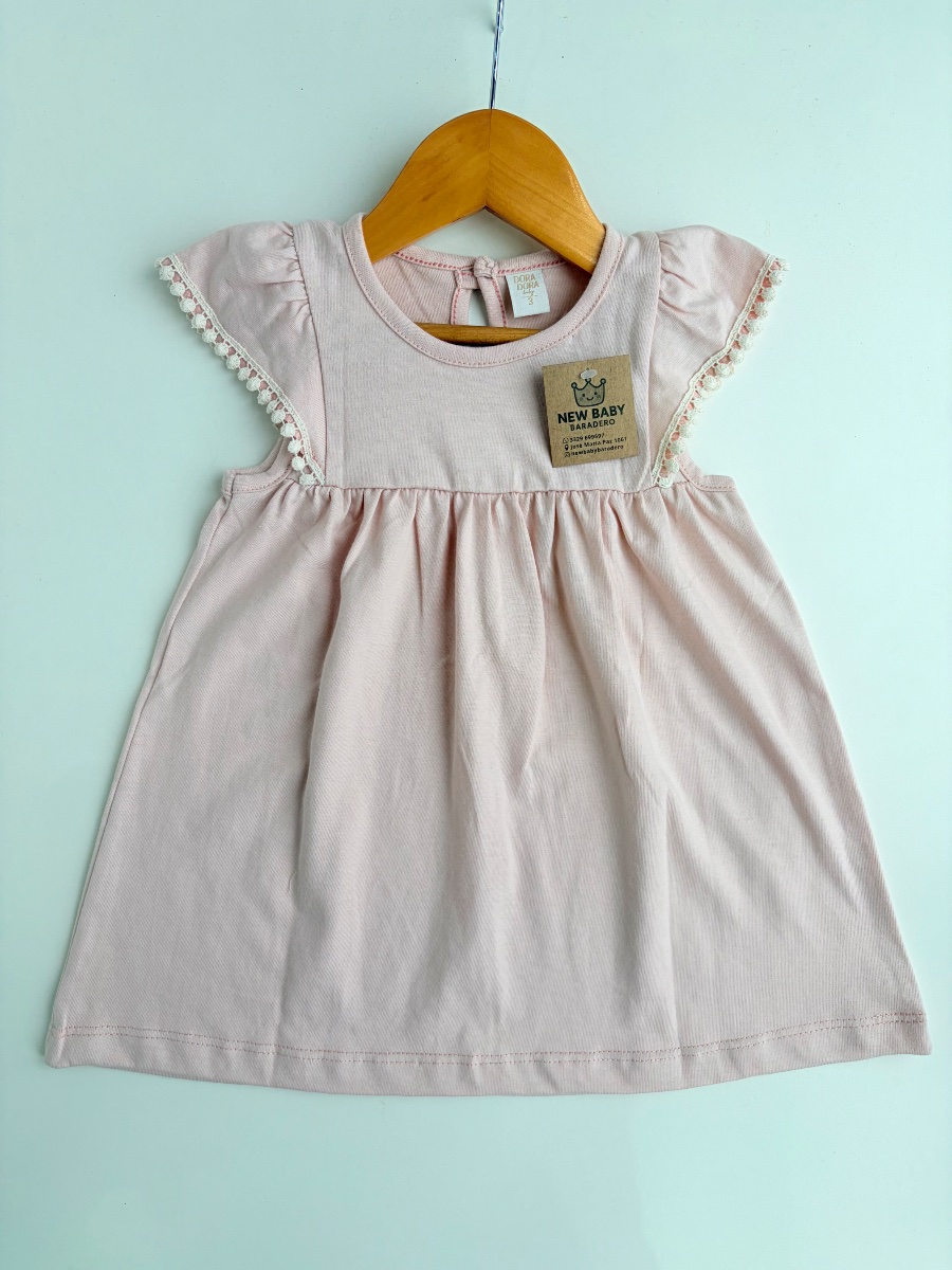 Vestido con borlas rosa