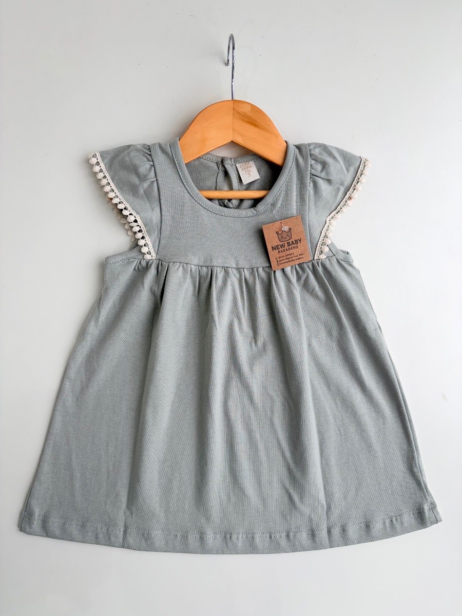 Vestido con borlas verde