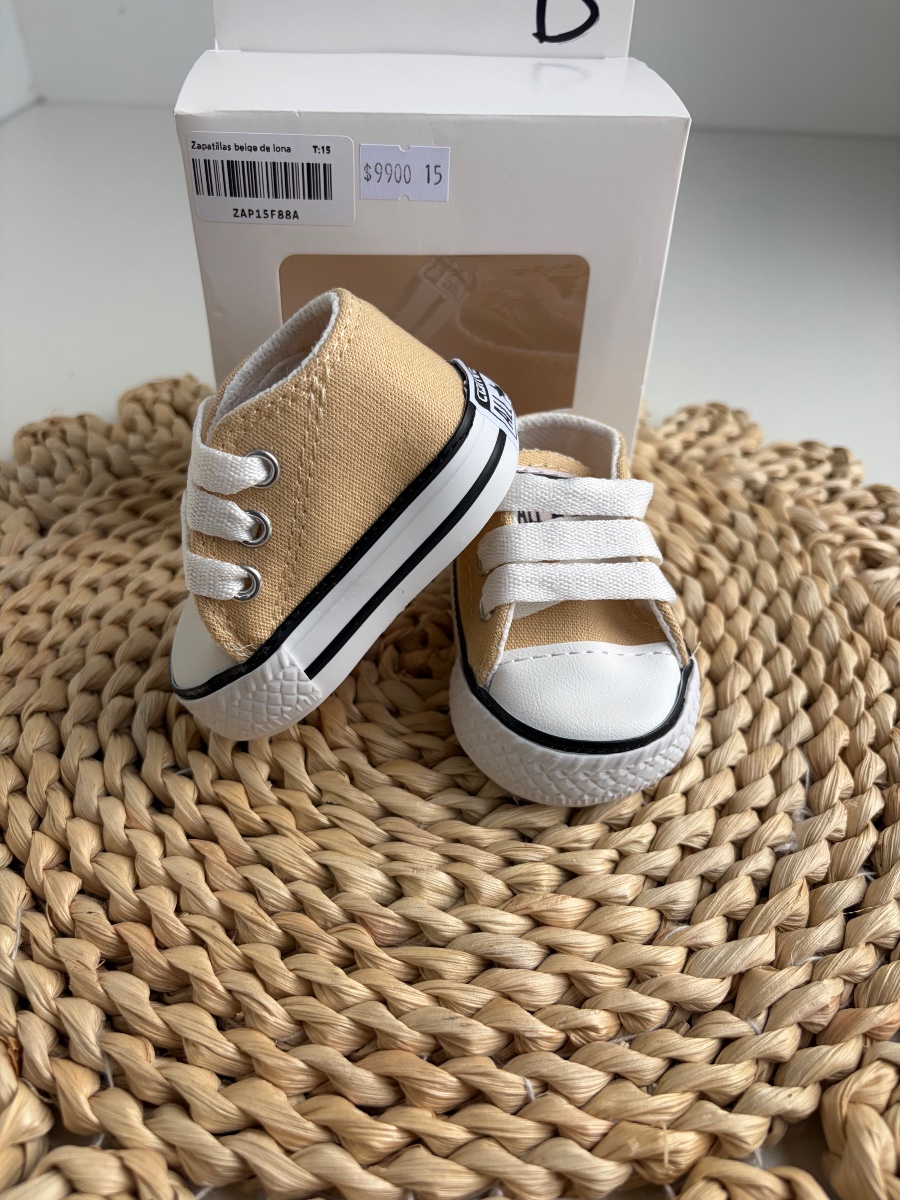 Zapatillas beige de lona