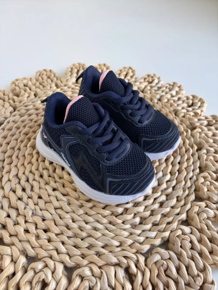 Zapatillas News (azules con interior rosa)